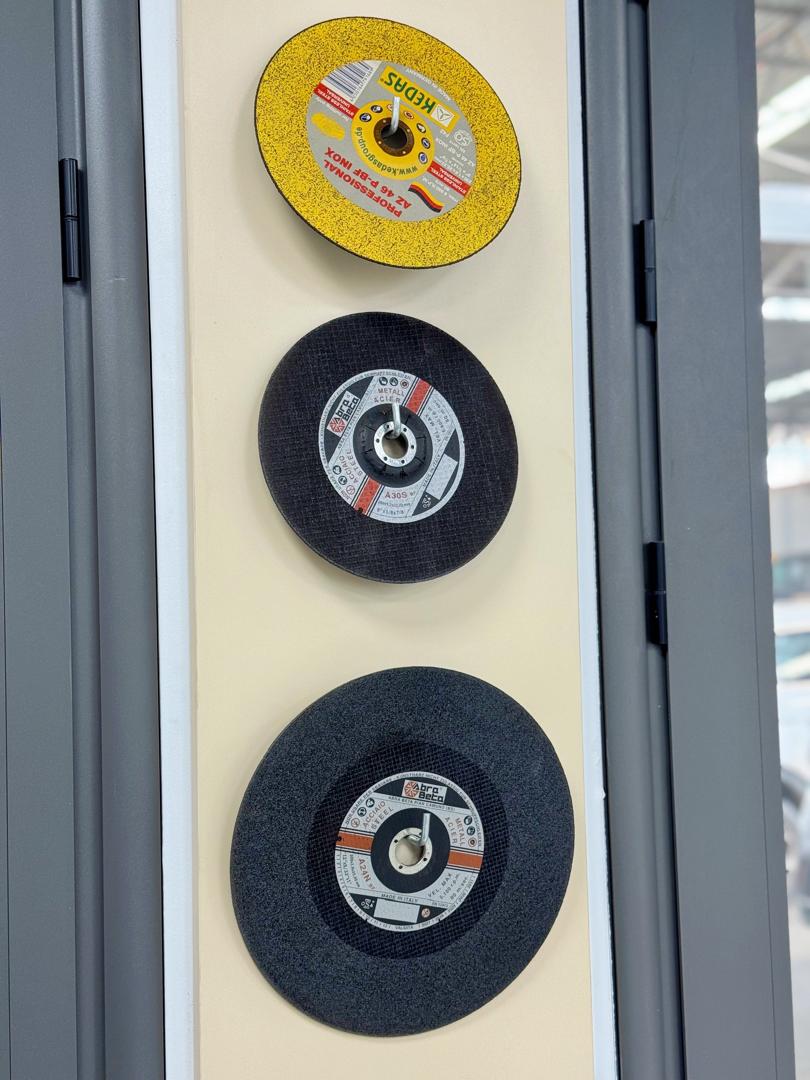 أقراص القطع والجلخ